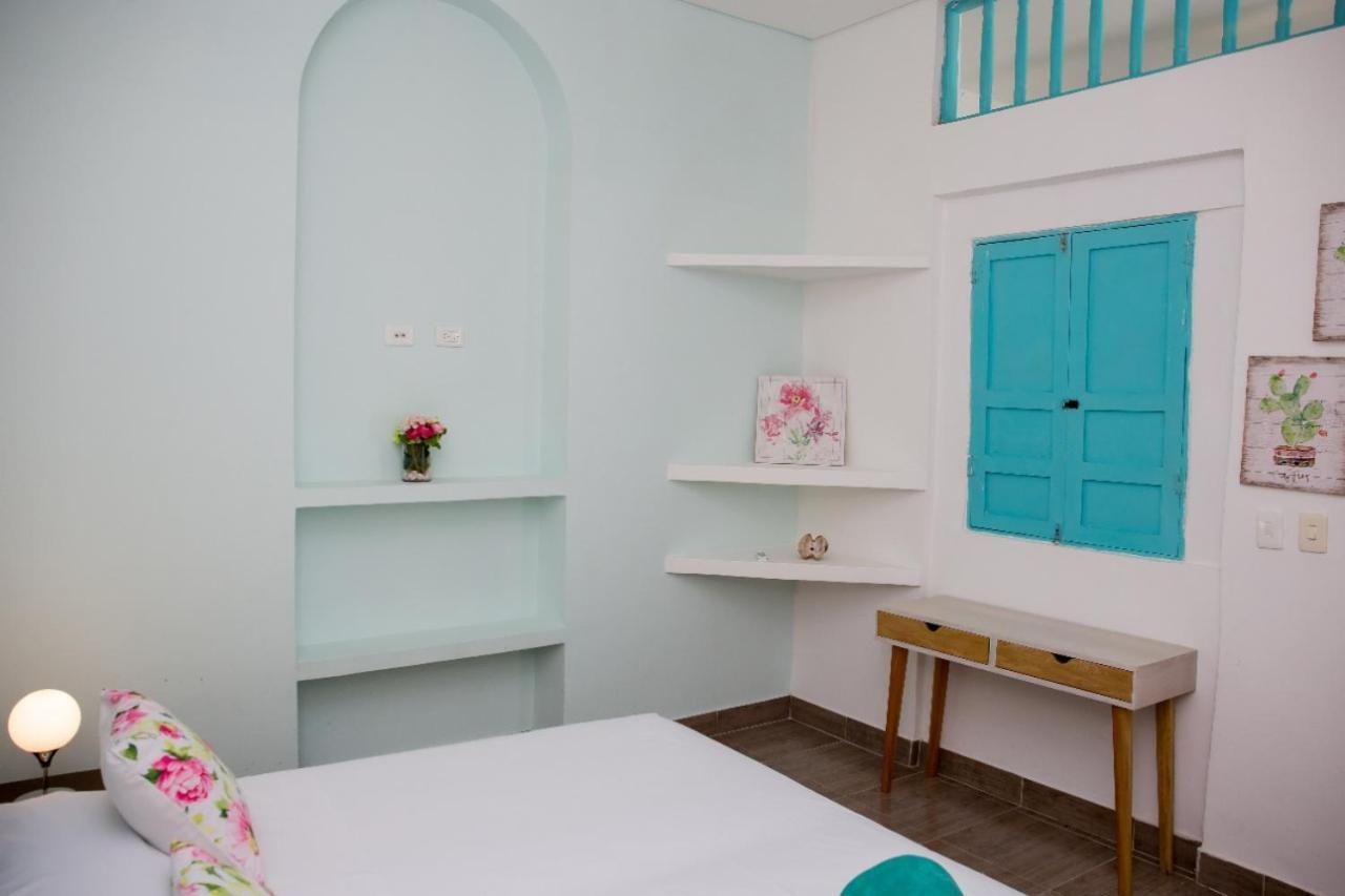 Bed and Breakfast Casa Renacer Картахена Экстерьер фото